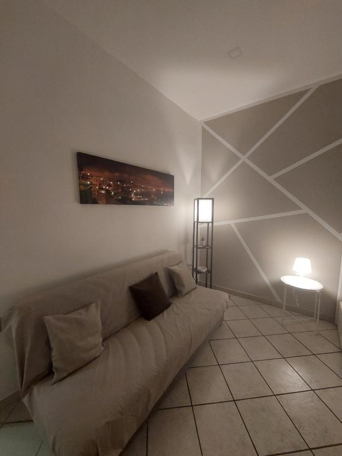 فيلا Casa Via Nicotera 14 نابولي المظهر الخارجي الصورة